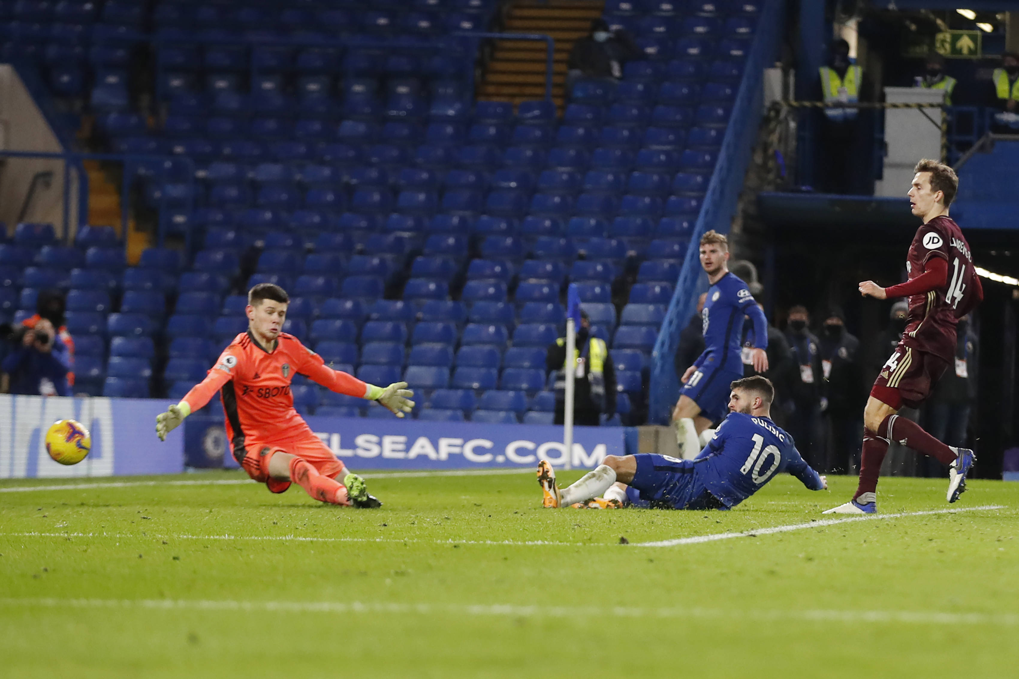 乎无人能敌 乎无人能敌